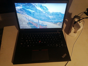Ноутбук lenovo t450s с док-станцией и 2 адаптерами (1 фото из 2)