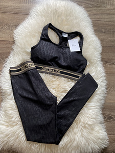 Dior, Versace, Prada, Louis Vuitton spordikomplektid (1 foto / 10)