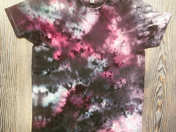 Новая футболка tiedye