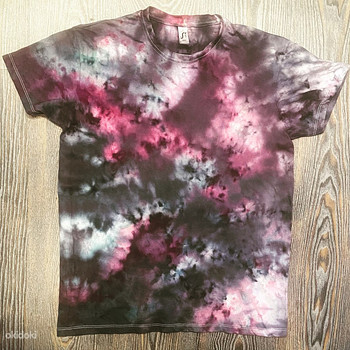 Новая футболка tiedye