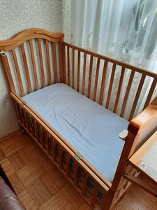 Beebivoodi mähkimislauaga (3 foto / 5)