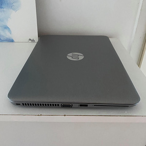 Ноутбук HP (HP 725 Renew G3) (3 фото из 4)