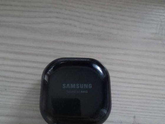 Samsung buds live наушники