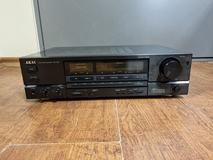 Akai AA-V25 Stereo AV Surround Receiver (1 foto / 3)