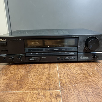 Akai AA-V25 Stereo AV Surround Receiver