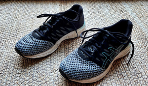 Кроссовки asics Gel Exalt s 37.5 (1 фото из 3)