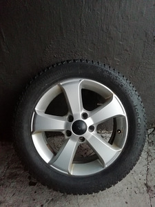 Müüa vw 16 tollised orginal veljed koos rehvidega (4 foto / 4)
