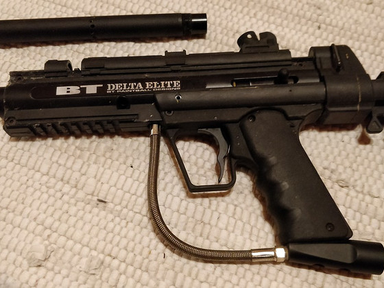 Пейнтбол "автомат" !!!