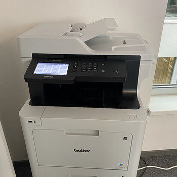 Brother MFC-L8900CDW