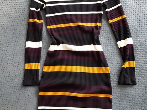 Платье Massimo Dutti