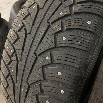 285 / 60 R18 NOKIAN HAKKAPELITA 5 SUV