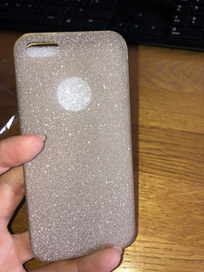 Чехол для iPhone SE (2 фото из 3)