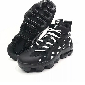 Uued Meeste Jalatsid Nike Air VaporMax Gliese (4 foto / 10)