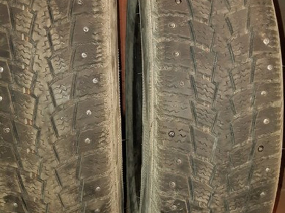 Шины 15 "Kumho spike 195 70 15C 2шт.