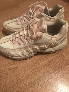 Tossud Nike, 38 ( 24cm) (2 foto / 5)
