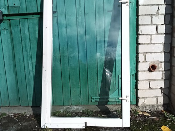 Пластиковые окна, без рам