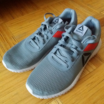 Reebok 42