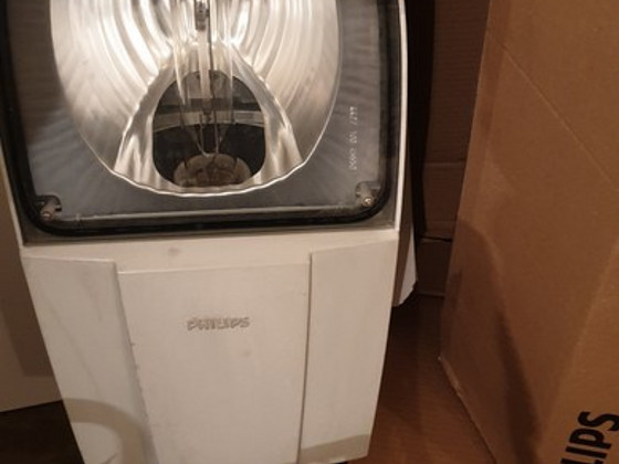 Уличный фонарь Philips 250w