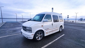 CHEVROLET ASTRO EKSKLUZIV (1 foto / 15)