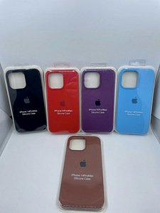 Чехол для iPhone 15/14(Pro,Plus,Pro Max), защитное стекло (7 фото из 7)