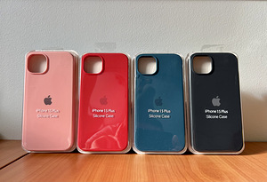 Чехол для iPhone 15/14(Pro,Plus,Pro Max), защитное стекло (4 фото из 7)