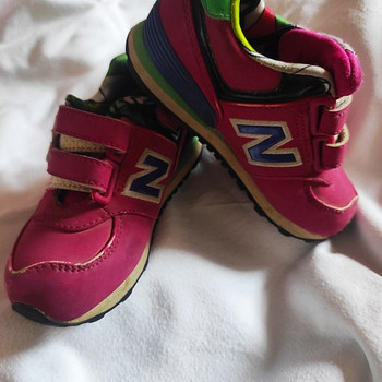 New Balance tossud s.22.5