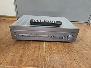 NAD C320BEE Stereo Integrated Amplifier (3 фото из 4)