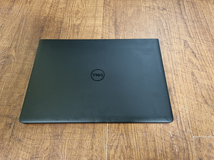 Dell latitude 3470 I5,8GB,256SSD,Win 11 (2 foto / 3)