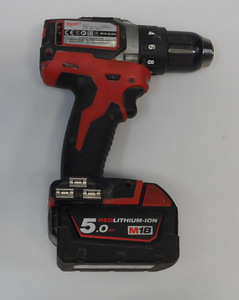 Akutrell Milwaukee M18 BLDD + 5.0Ah 18 V (ilma laadijata) (3 foto / 6)