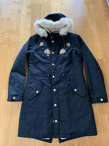 Guess talvemantel 160 cm (1 foto / 3)