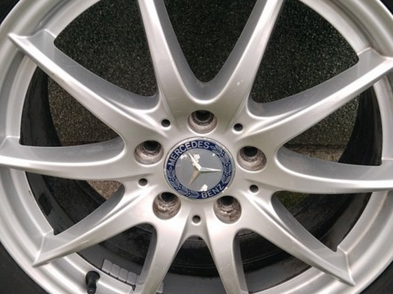 Оригинальные диски MB W166 +шины Michelin M+S 235/65 R17