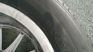 Оригинальные диски MB W166 +шины Michelin M+S 235/65 R17 (4 фото из 5)