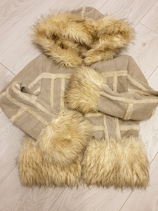 Женская (3 фото из 3)
