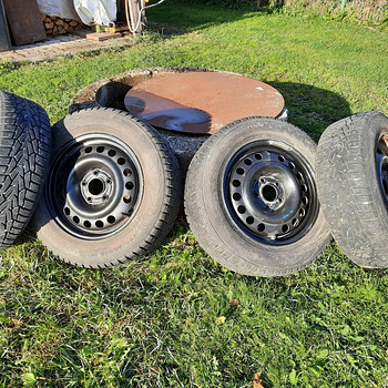 NOKIAN 195/65 R15 (Опель Зафира)
