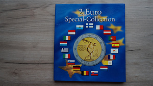 Album 2-eurostele müntidele (koos meenemüntidega) (2 foto / 5)