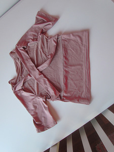 UUED TRENNI CROP TOPID-5tk-35euri! (4 foto / 5)