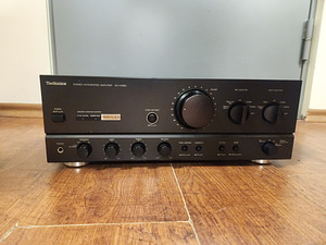 Technics SU-VX820 Stereo Integrated Amplifier (1 фото из 4)