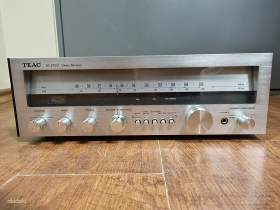 TEAC AG-2700 AM/FM Stereo Receiver