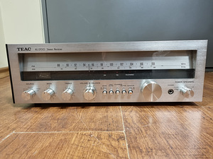 TEAC AG-2700 AM/FM Stereo Receiver (1 foto / 4)