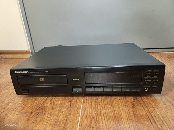 Pioneer PD-202 Stereo Compact Disc Player