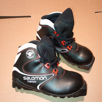 Salomon team suusasaapad