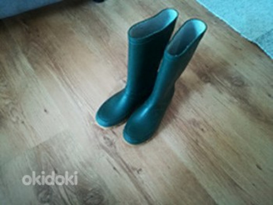 Kasutatud poiste kummikud suurus 32