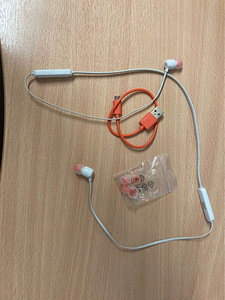 Bluetooth-наушники JBL Tune 110BT (1 фото из 1)