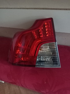 Volvo s40 (1 foto / 2)