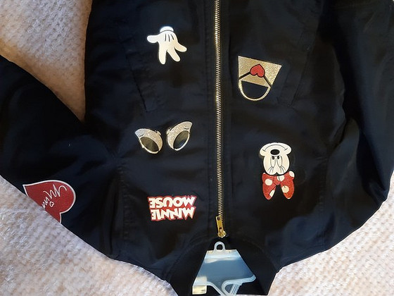 Куртка h & M Minnie Mouse k / s стр.5-6a