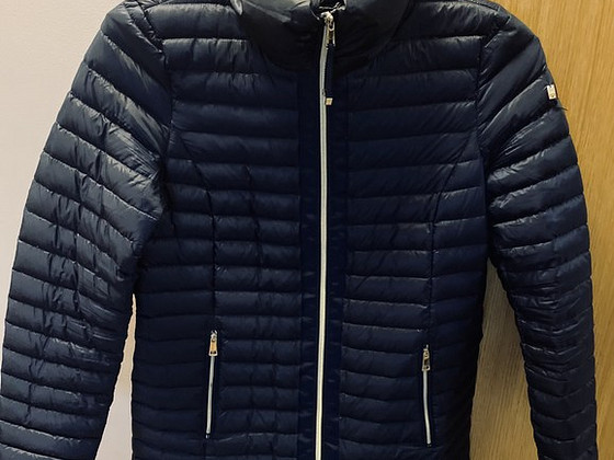 Женская куртка esprit