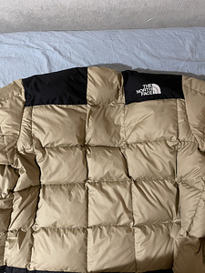 Продам пуховик TNF (4 фото из 4)