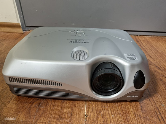 Hitachi CP-X444
