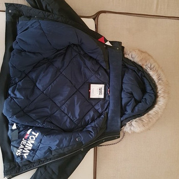 Куртка tommy hilfiger