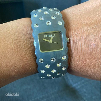 Furla часы